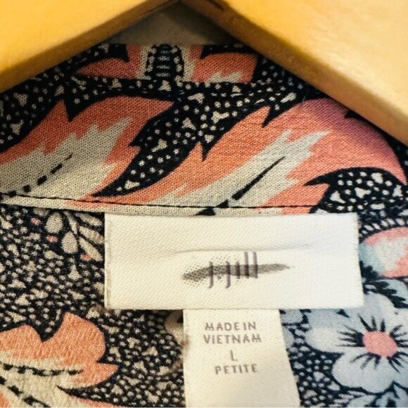 J. Jill Marvelflor Floral Tunic Rayon Side Slit Blouse Women’s Size PL - Picture 9 of 15